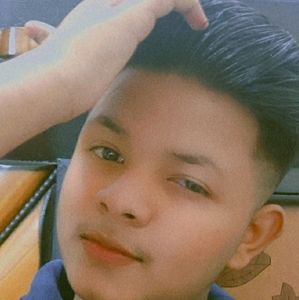 Meet your Posher, Yash